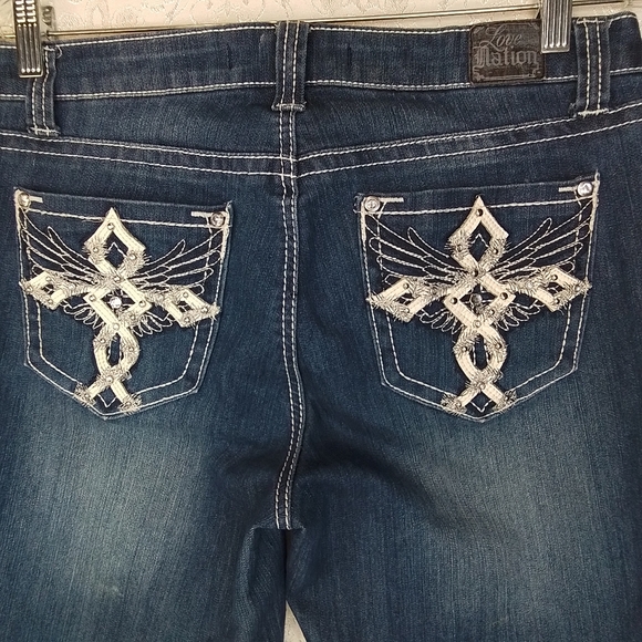 Love Nation denim Bermuda shorts with white leather design size 8 - Picture 2 of 5